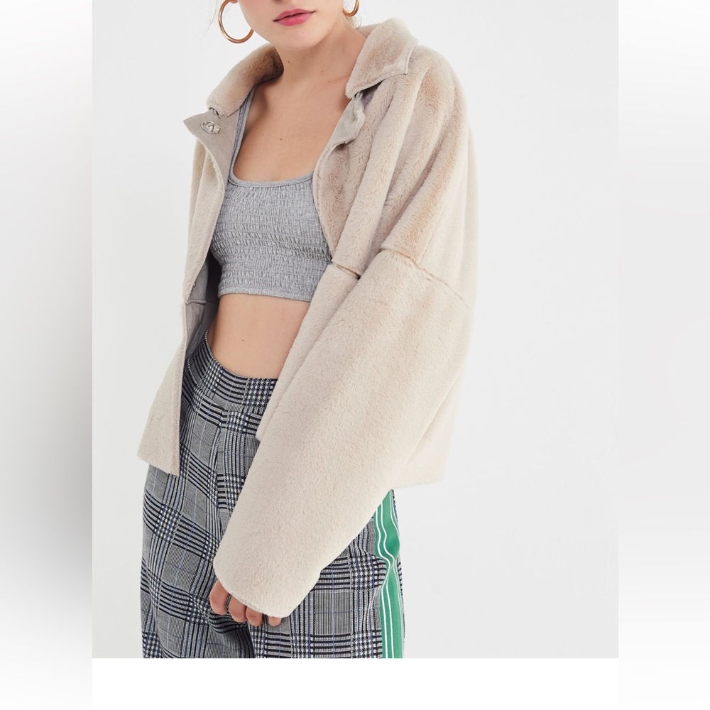Urban Outfitters Felicity Reversible Fur Coat, size Small